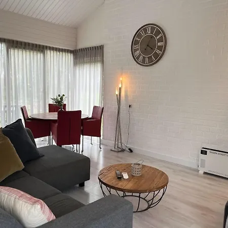 Bungalowpark - Castra 33 Holiday home Simpelveld